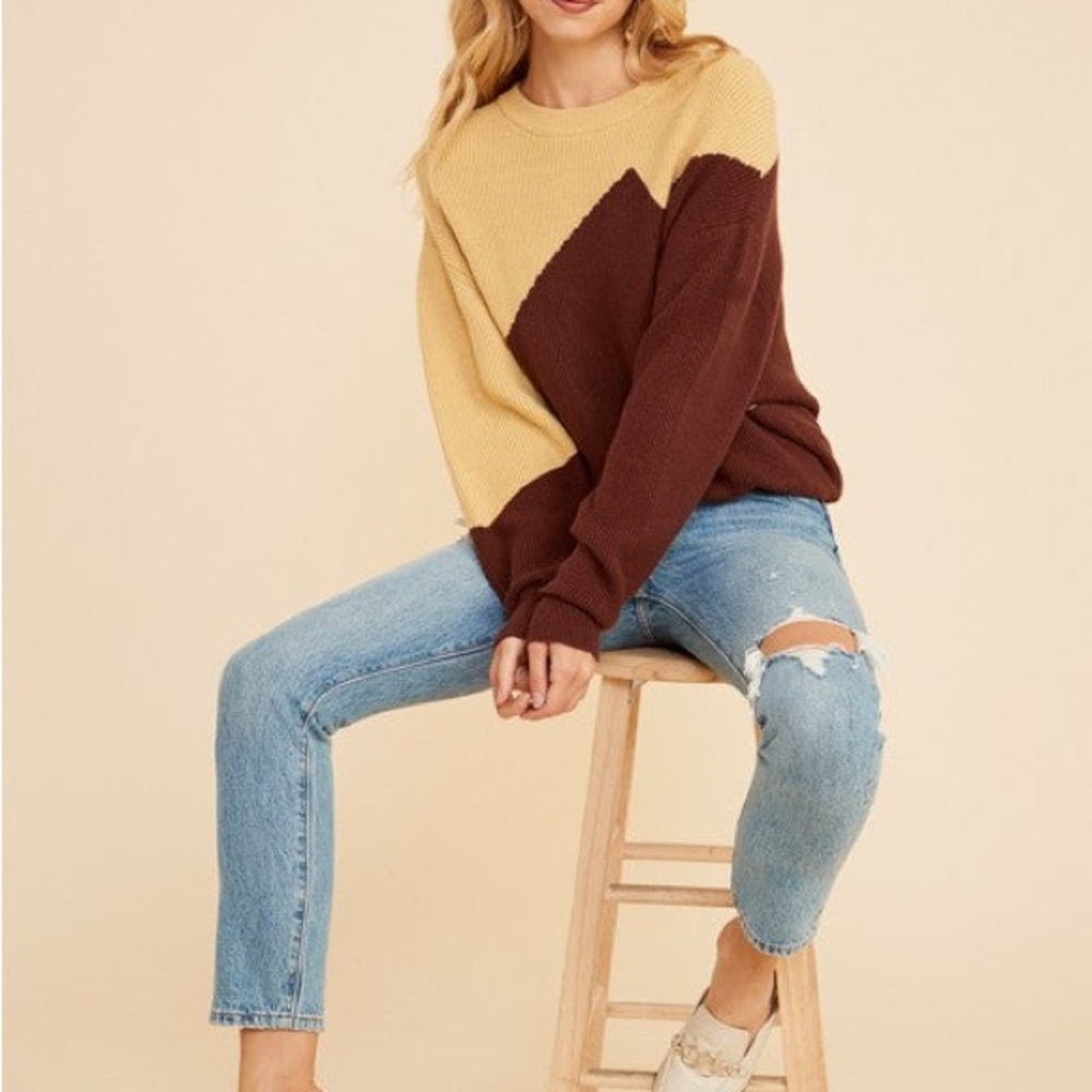 Lush Color block‎ Sweater - Picture 5 of 5